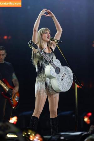 Taylor Swift photo #3663