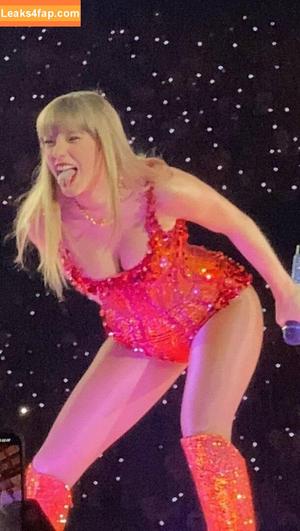Taylor Swift photo #3919