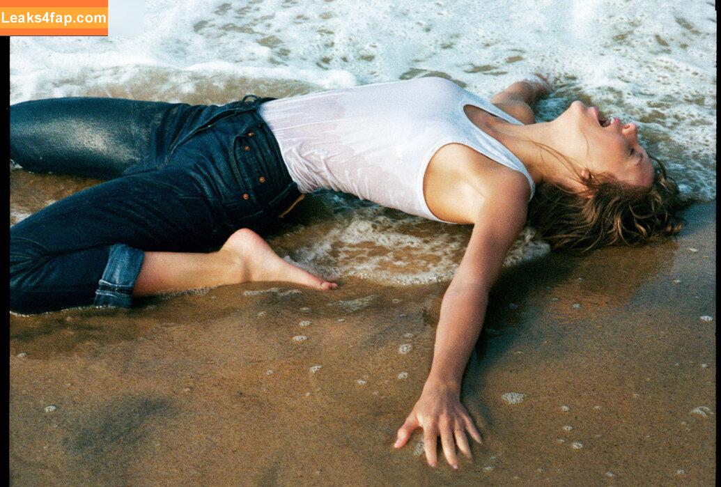 Taylor Swift / shawtiee / taylorswift / taylorswift13 слитое фото фото #4126