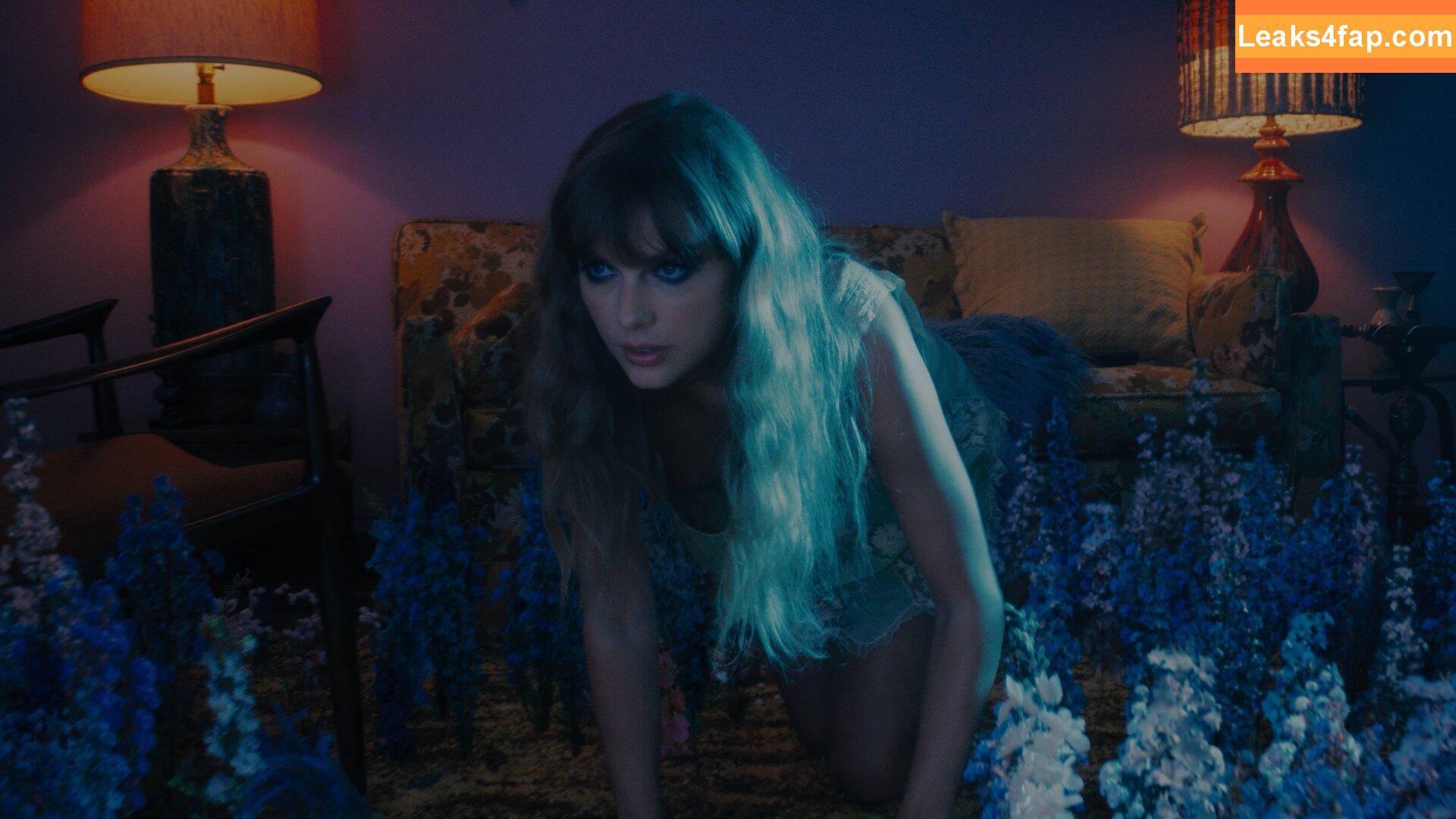 Taylor Swift / TaylorSwift / biancasotelo14 / shawtiee / taylorswift13 leaked photo photo #4276
