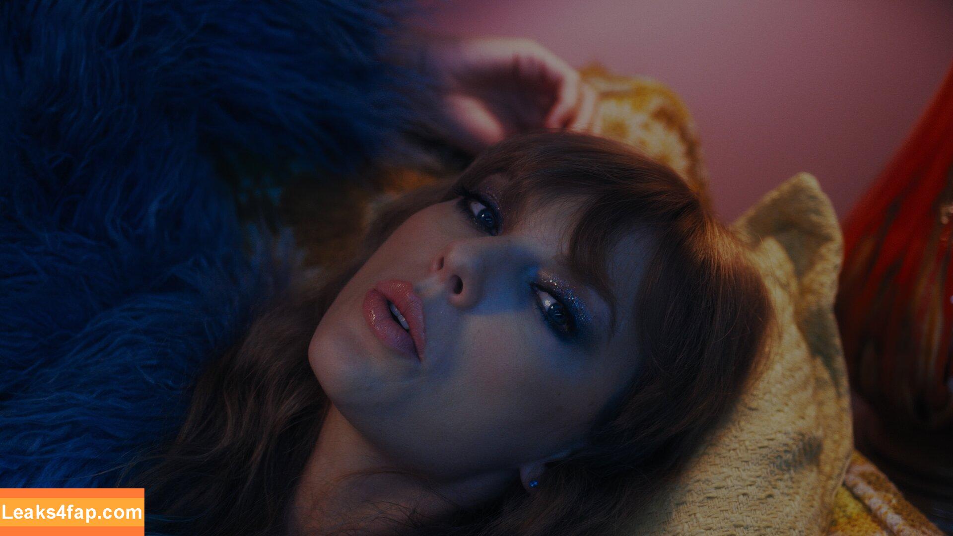 Taylor Swift / TaylorSwift / biancasotelo14 / shawtiee / taylorswift13 leaked photo photo #4277