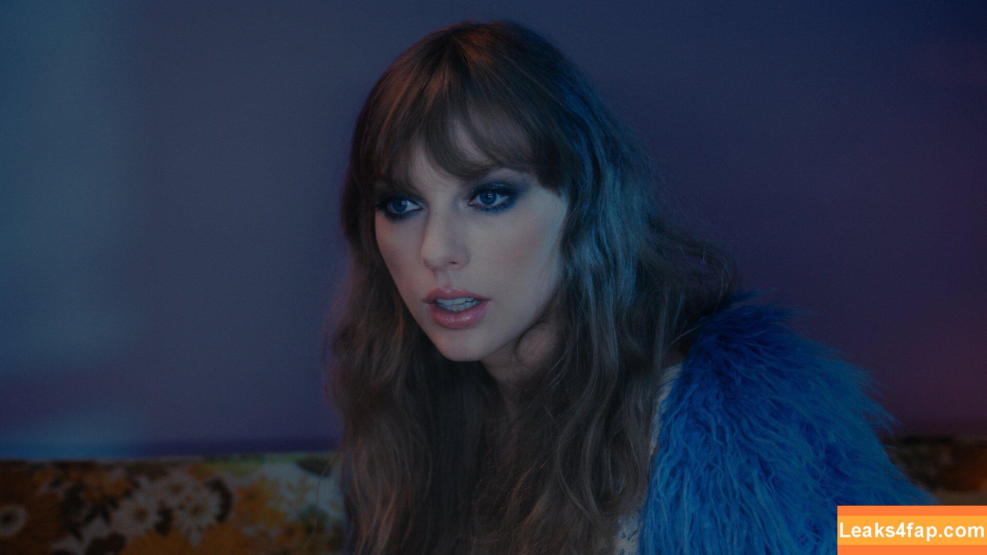 Taylor Swift / TaylorSwift / biancasotelo14 / shawtiee / taylorswift13 leaked photo photo #4279