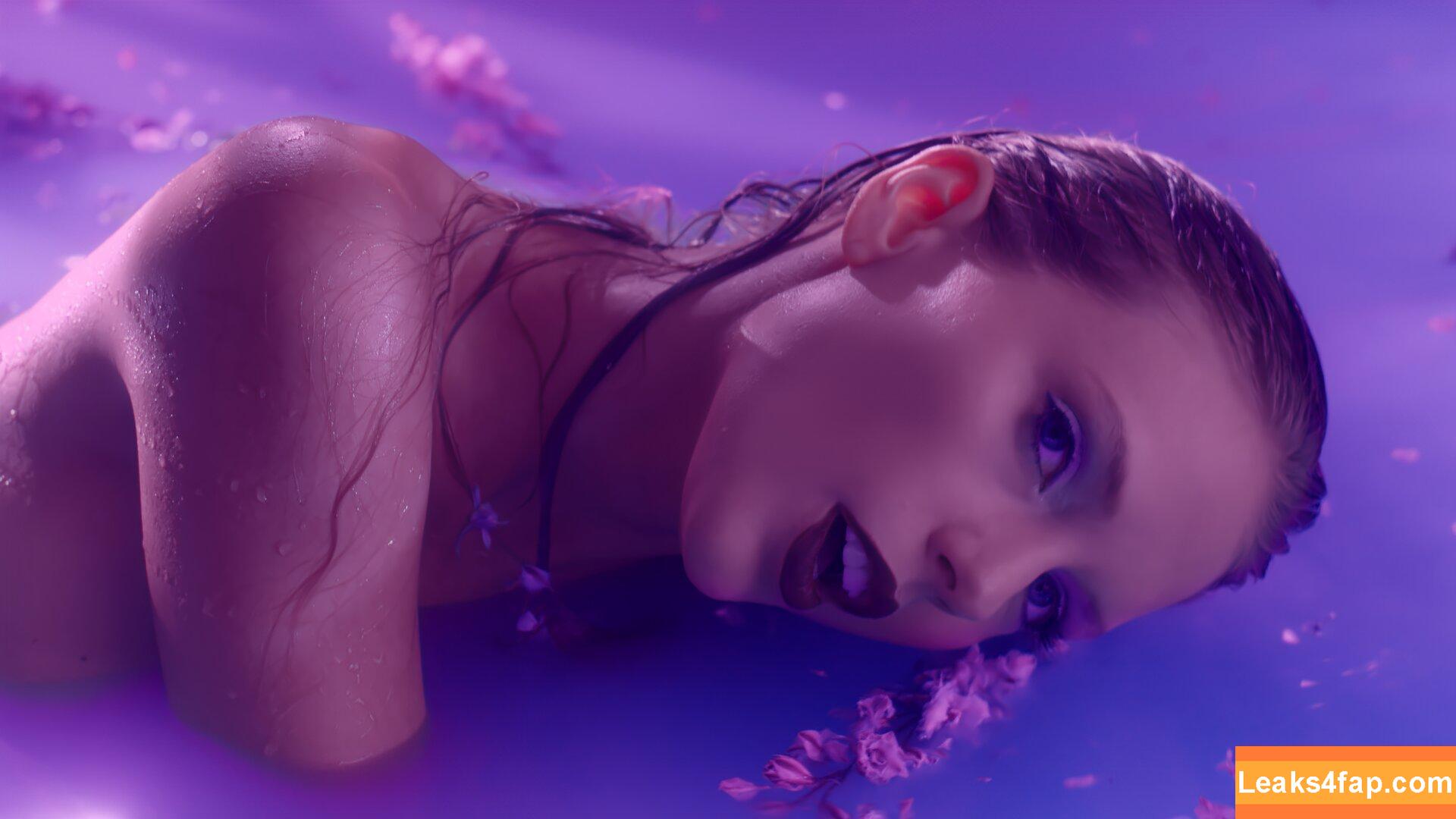 Taylor Swift / TaylorSwift / biancasotelo14 / shawtiee / taylorswift13 leaked photo photo #4284