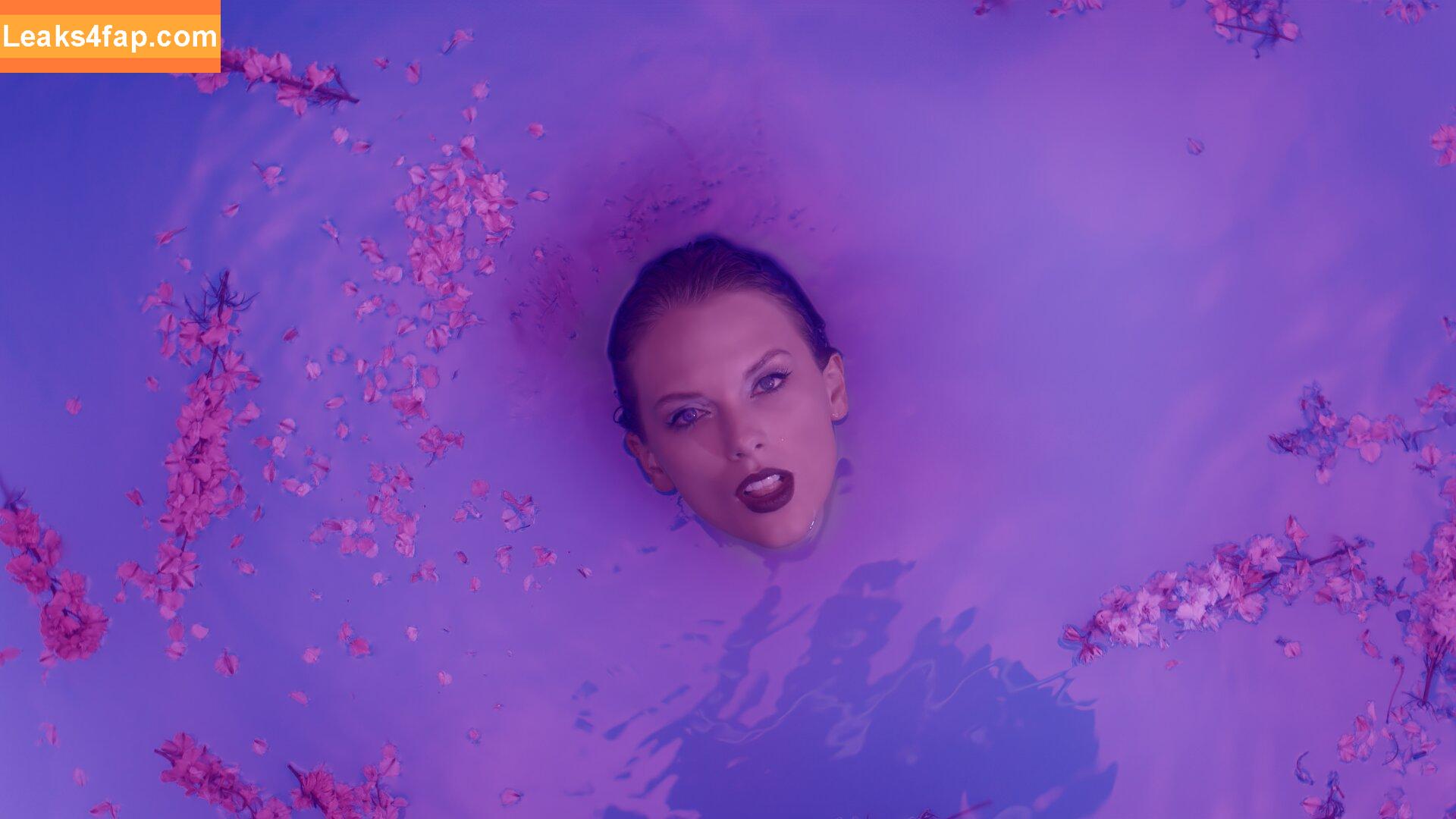 Taylor Swift / TaylorSwift / biancasotelo14 / shawtiee / taylorswift13 leaked photo photo #4287