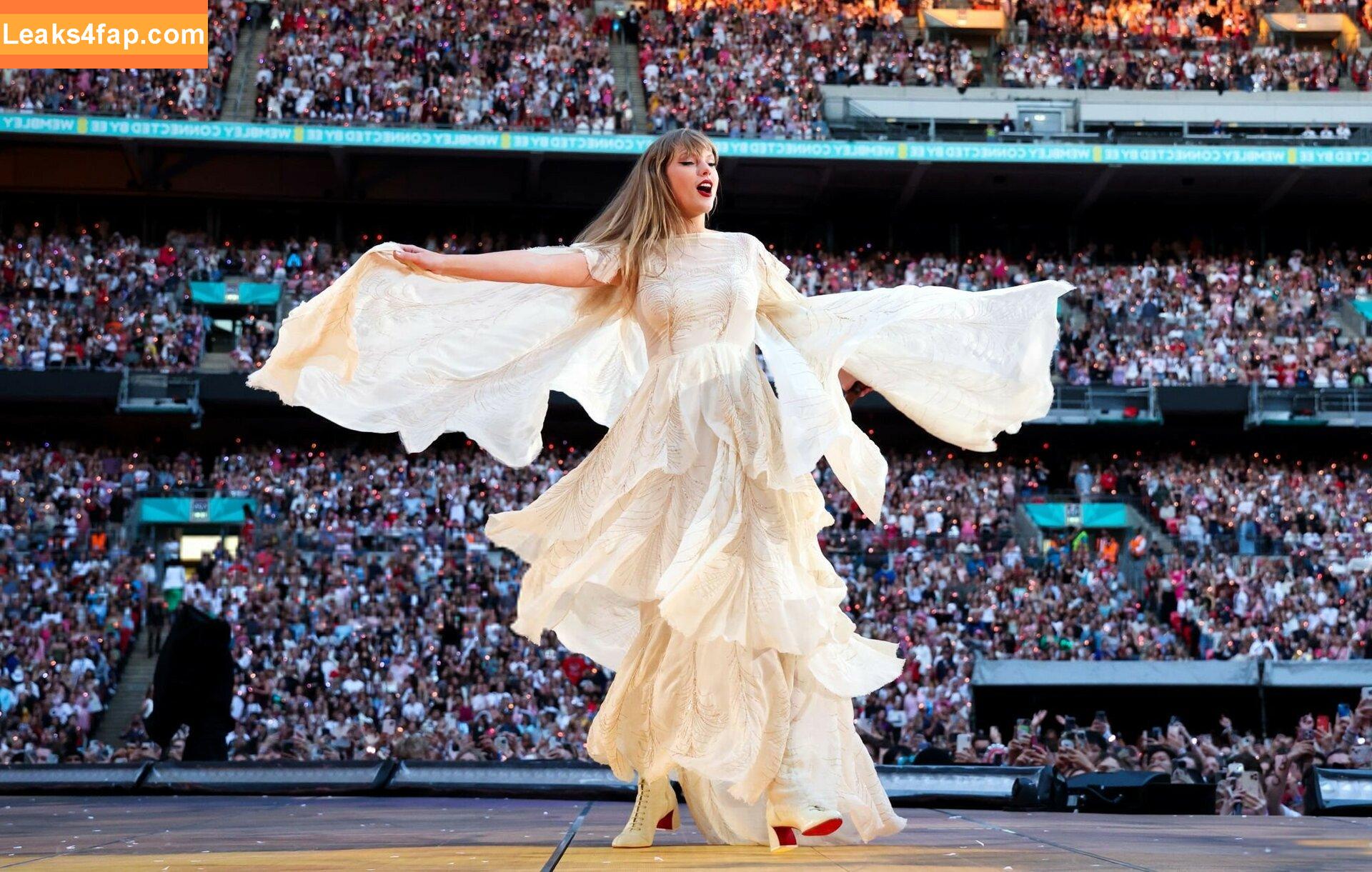 Taylor Swift / shawtiee / taylorswift / taylorswift13 leaked photo photo #4348