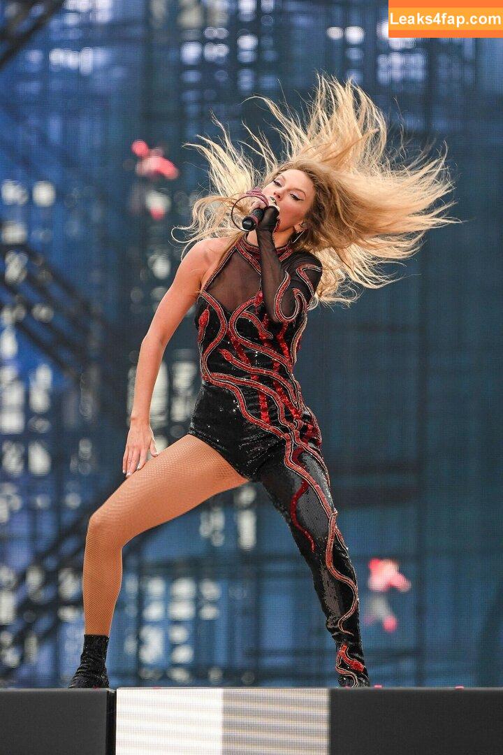 Taylor Swift / shawtiee / taylorswift / taylorswift13 leaked photo photo #4457