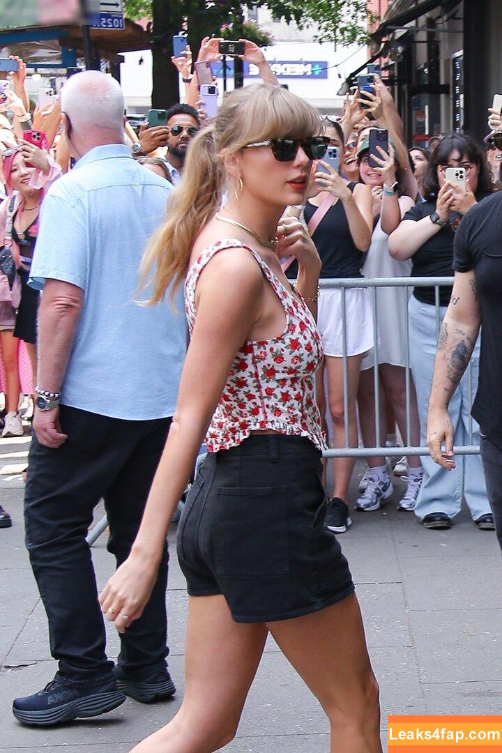 Taylor Swift / shawtiee / taylorswift / taylorswift13 leaked photo photo #4765