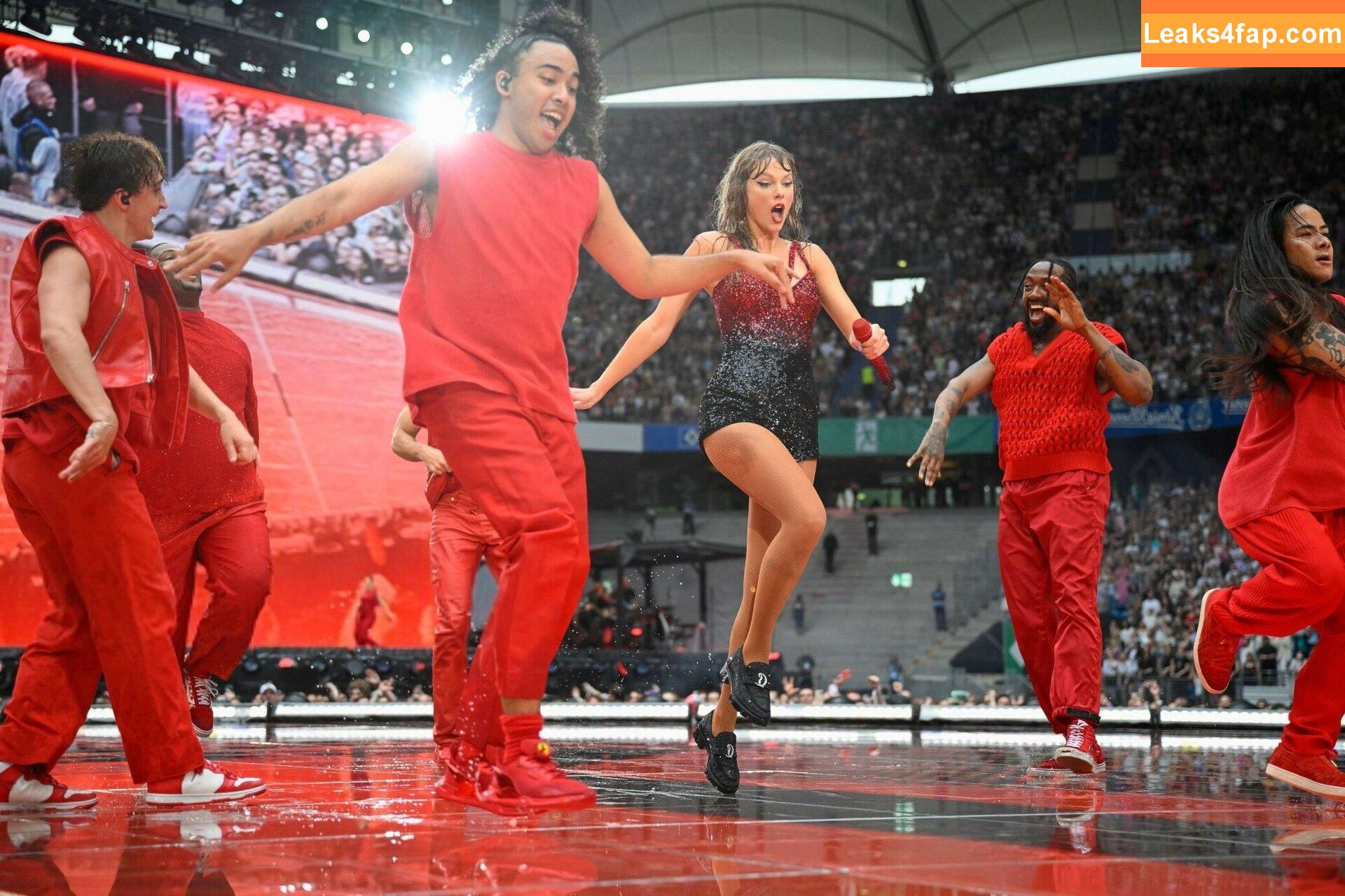 Taylor Swift / shawtiee / taylorswift / taylorswift13 leaked photo photo #4861