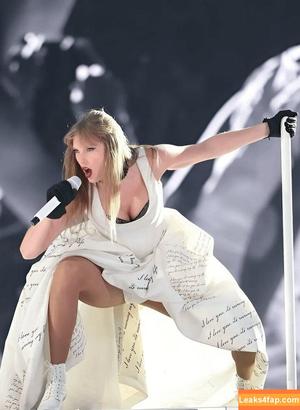 Taylor Swift photo #4017