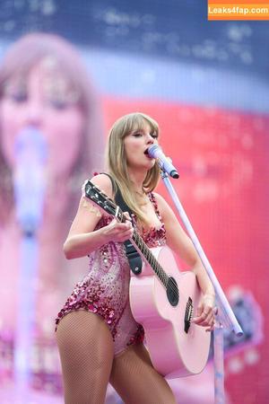 Taylor Swift photo #4447