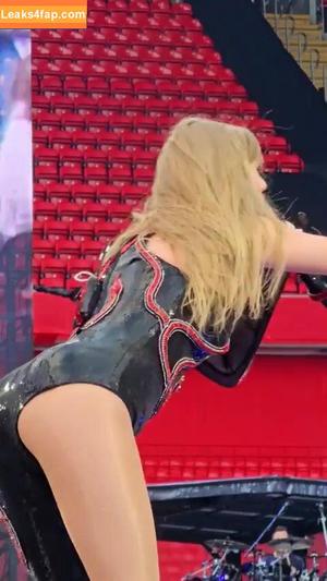 Taylor Swift photo #4555