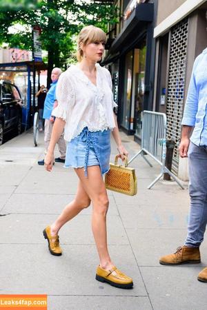 Taylor Swift photo #4768