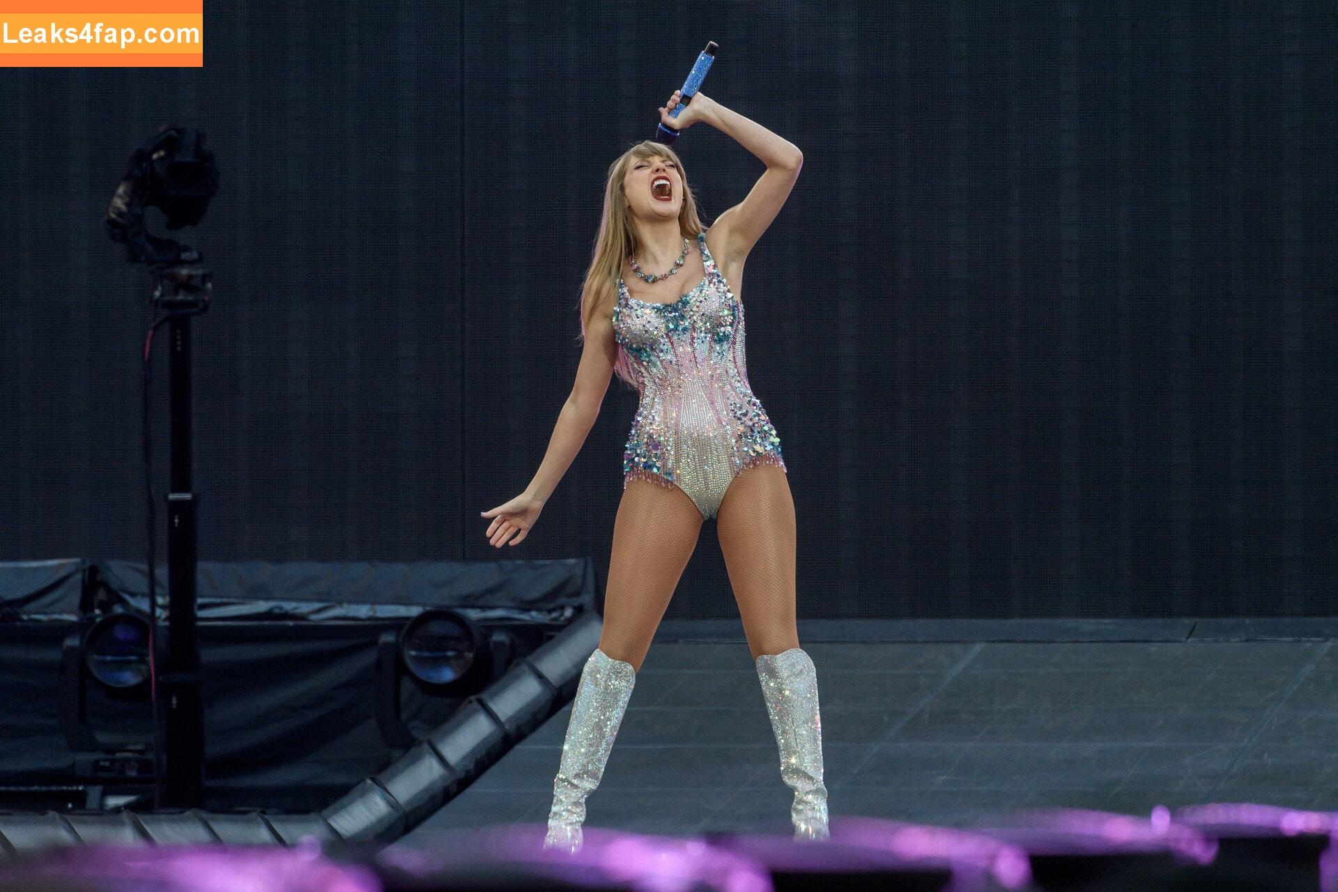 Taylor Swift / shawtiee / taylorswift / taylorswift13 leaked photo photo #5047