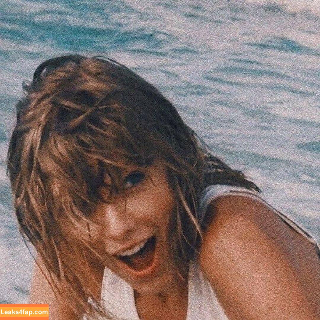 Taylor Swift / shawtiee / taylorswift / taylorswift13 leaked photo photo #5061