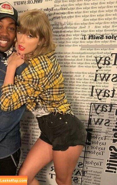 Taylor Swift / shawtiee / taylorswift / taylorswift13 leaked photo photo #5071