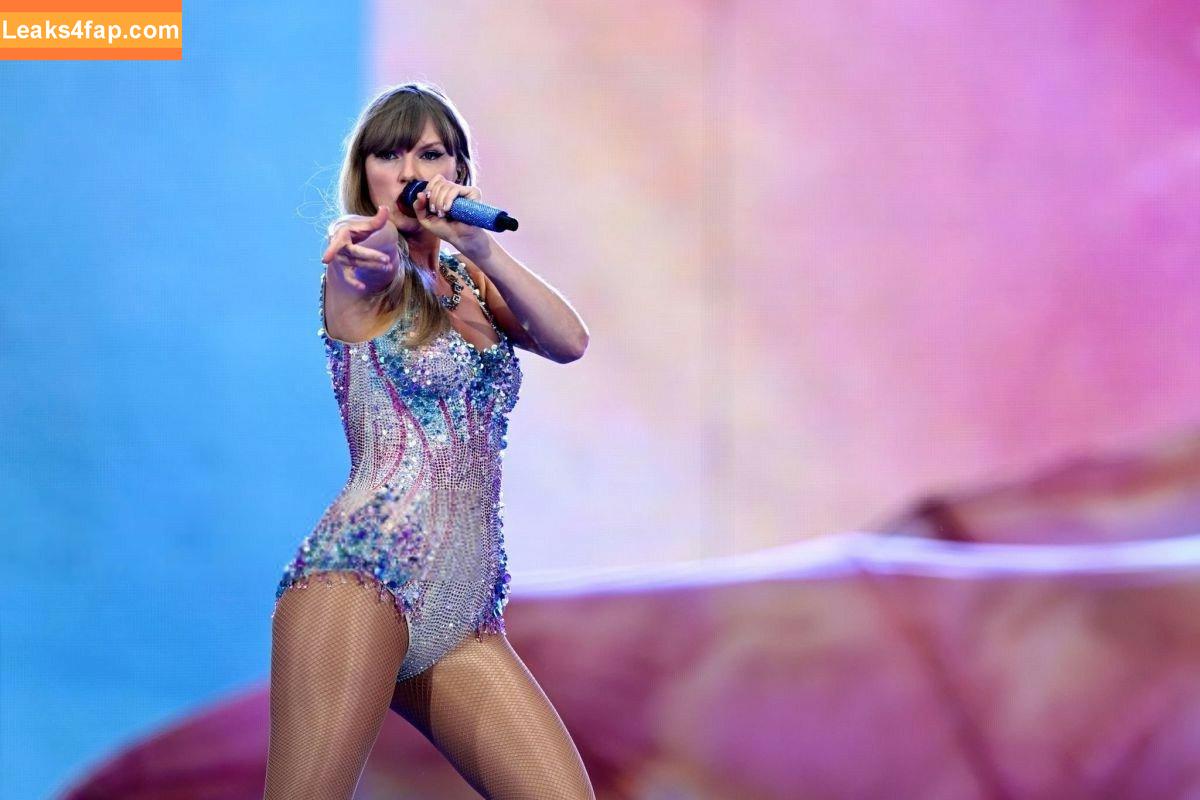 Taylor Swift / shawtiee / taylorswift / taylorswift13 leaked photo photo #5171