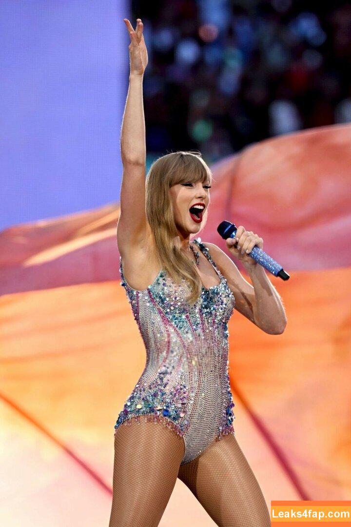 Taylor Swift / shawtiee / taylorswift / taylorswift13 leaked photo photo #5172
