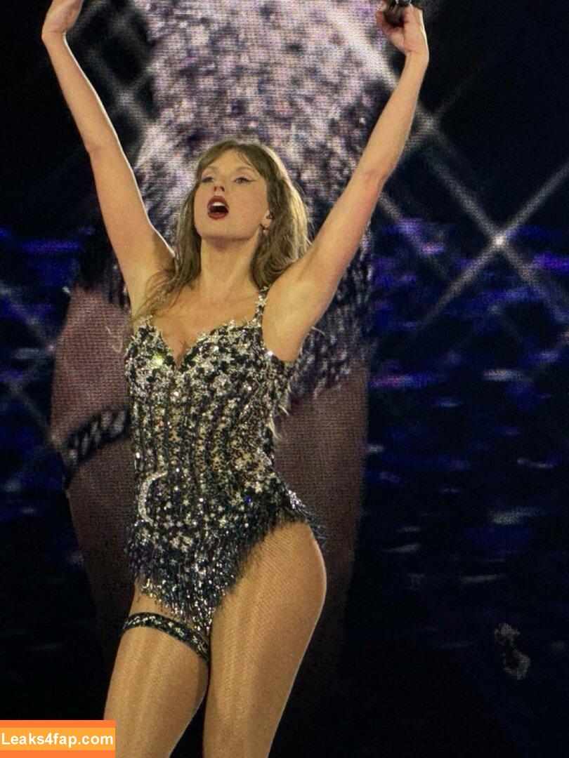 Taylor Swift / shawtiee / taylorswift / taylorswift13 leaked photo photo #5198