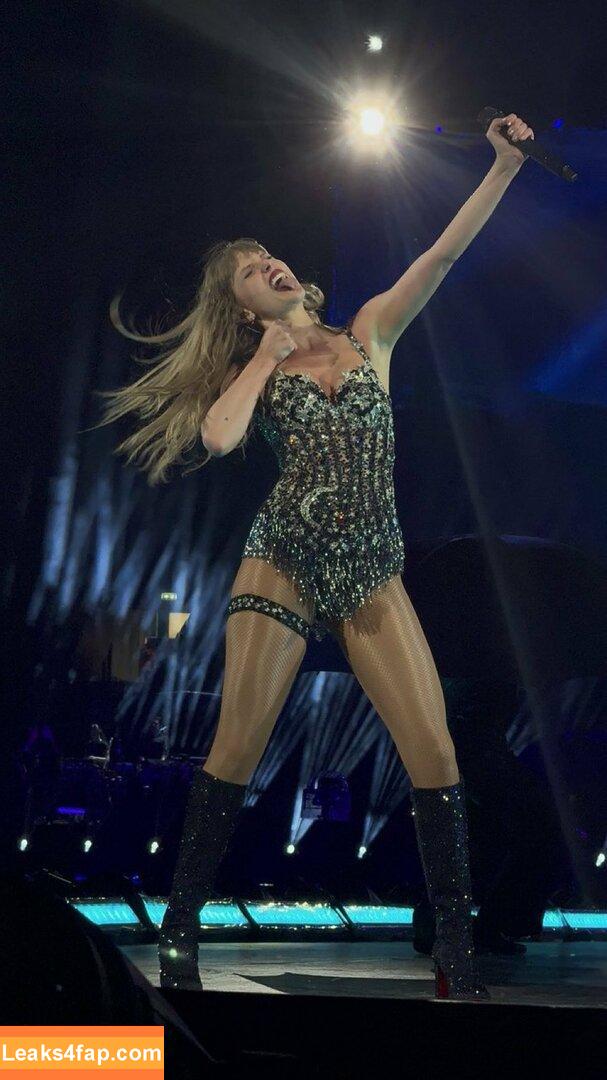 Taylor Swift / shawtiee / taylorswift / taylorswift13 leaked photo photo #5199