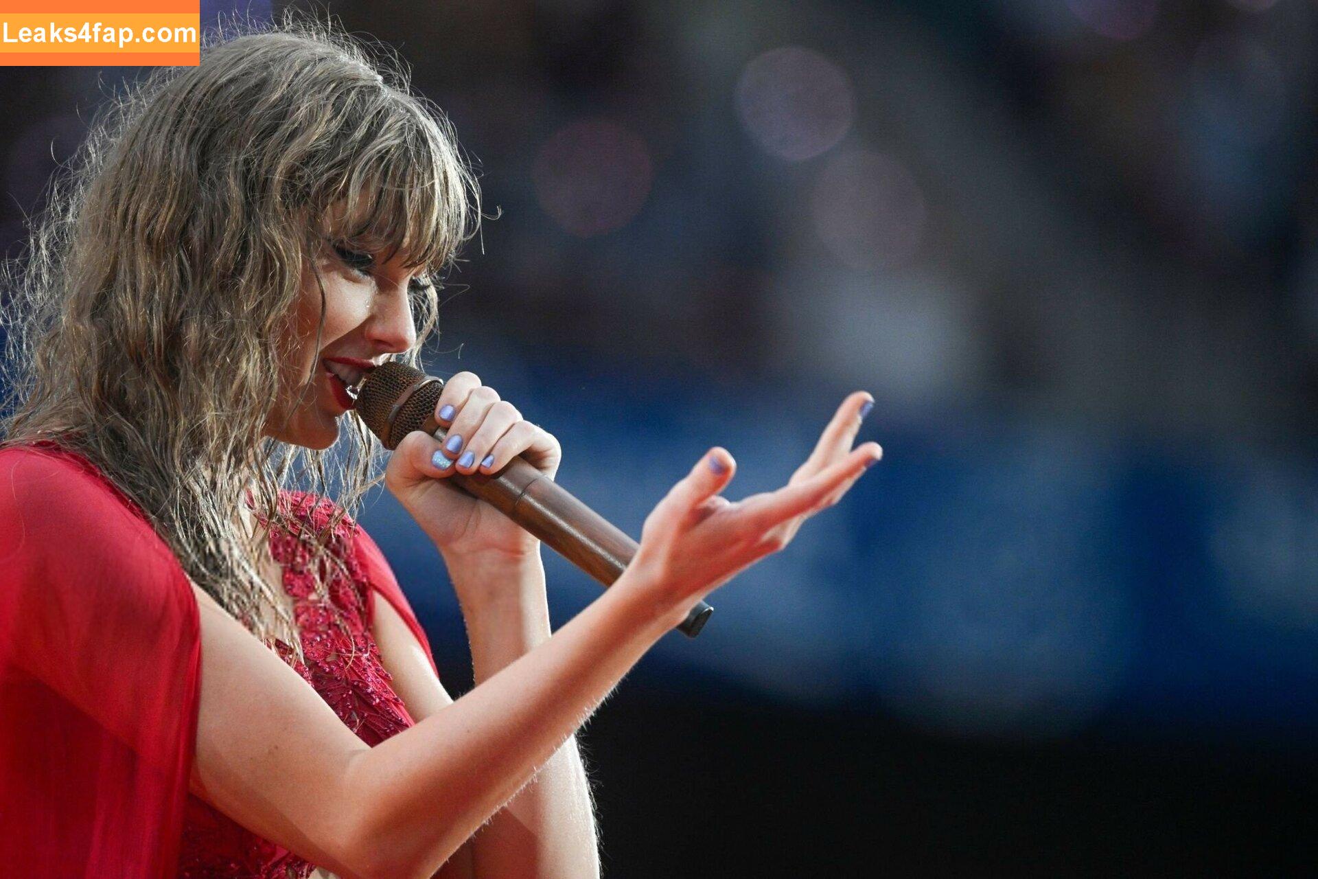 Taylor Swift / shawtiee / taylorswift / taylorswift13 leaked photo photo #5223