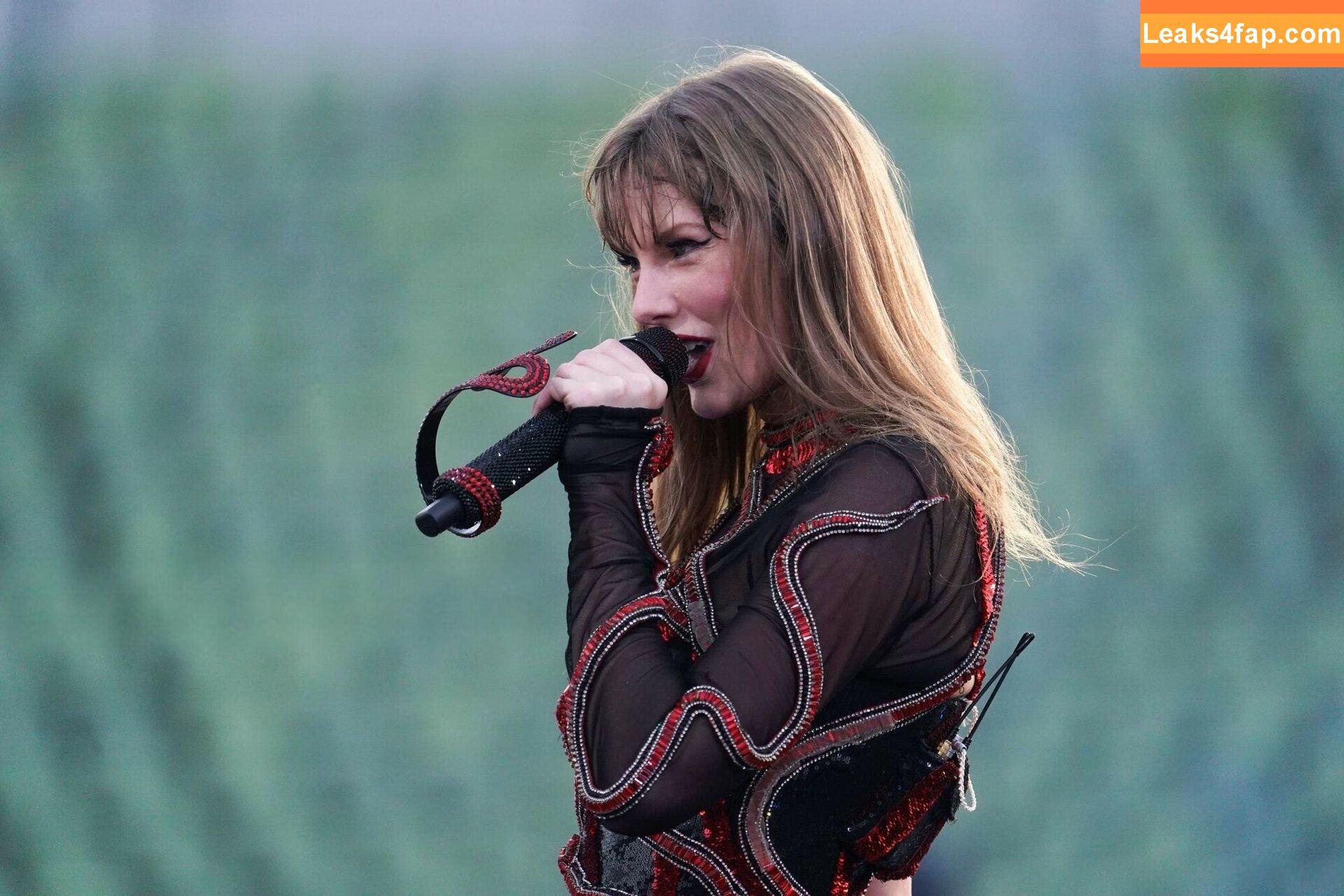 Taylor Swift / shawtiee / taylorswift / taylorswift13 leaked photo photo #5363