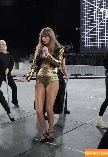 Taylor Swift / shawtiee / taylorswift / taylorswift13 leaked photo photo #5406