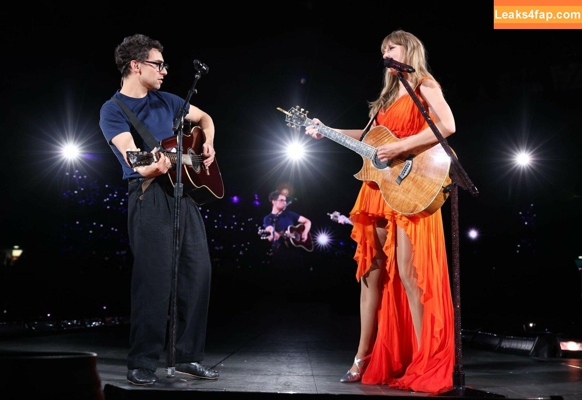 Taylor Swift / shawtiee / taylorswift / taylorswift13 leaked photo photo #5419