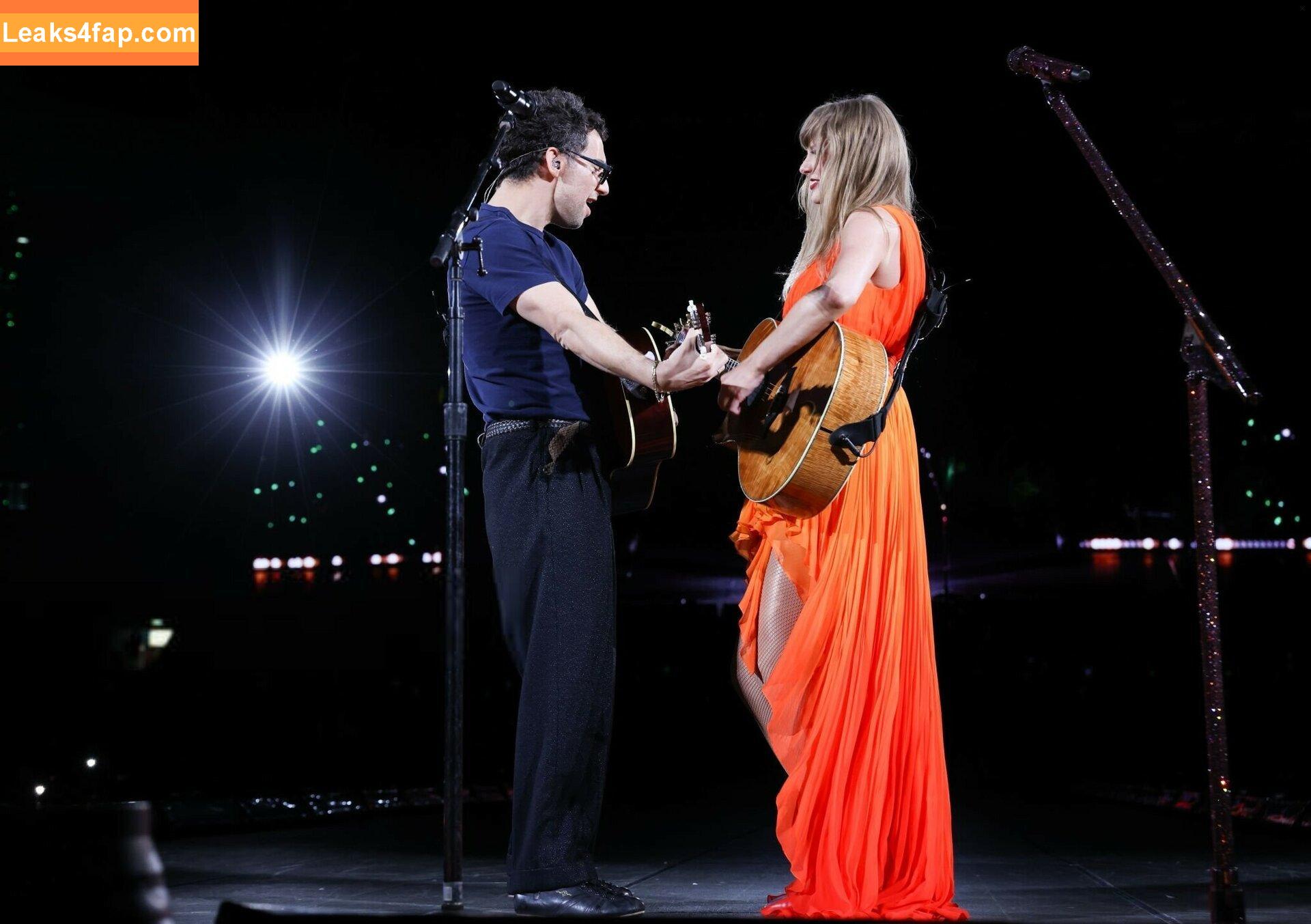 Taylor Swift / shawtiee / taylorswift / taylorswift13 leaked photo photo #5422