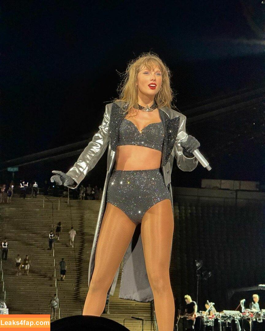 Taylor Swift / shawtiee / taylorswift / taylorswift13 leaked photo photo #5467