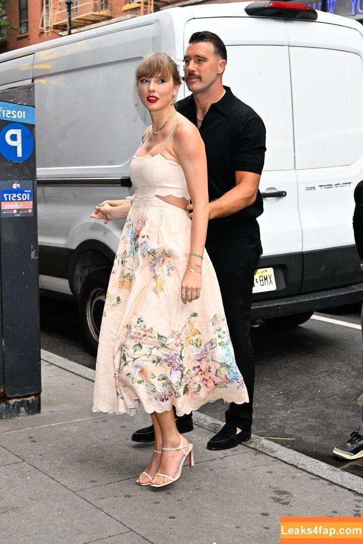 Taylor Swift / TaylorSwift / biancasotelo14 / shawtiee / taylorswift13 слитое фото фото #5909