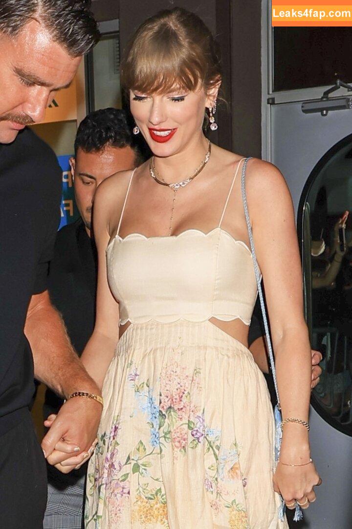 Taylor Swift / TaylorSwift / biancasotelo14 / shawtiee / taylorswift13 слитое фото фото #5912