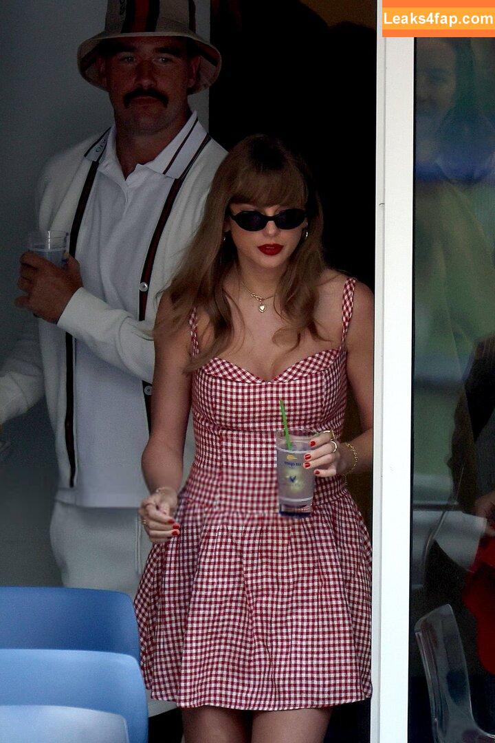 Taylor Swift / TaylorSwift / biancasotelo14 / shawtiee / taylorswift13 слитое фото фото #5919