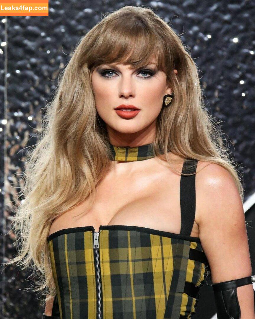 Taylor Swift / TaylorSwift / biancasotelo14 / shawtiee / taylorswift13 leaked photo photo #5998