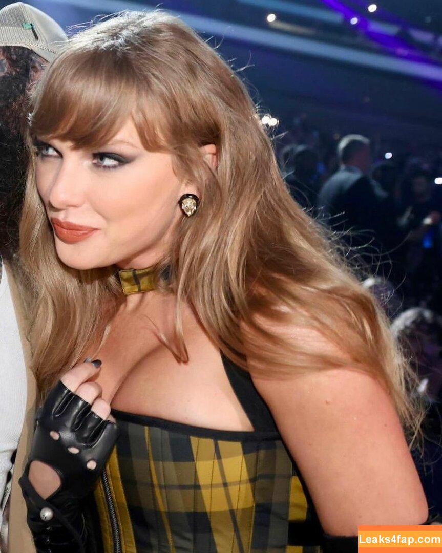 Taylor Swift / TaylorSwift / biancasotelo14 / shawtiee / taylorswift13 leaked photo photo #5999