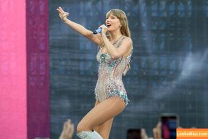 Taylor Swift photo #5045