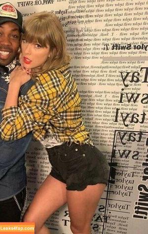 Taylor Swift photo #5071