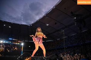 Taylor Swift photo #5160