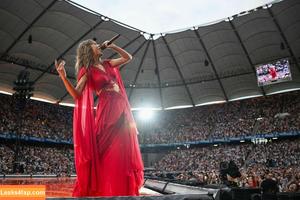 Taylor Swift photo #5224