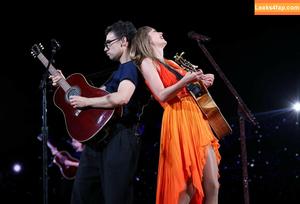 Taylor Swift photo #5420