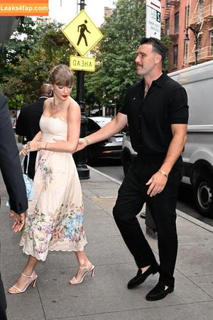 Taylor Swift photo #5775