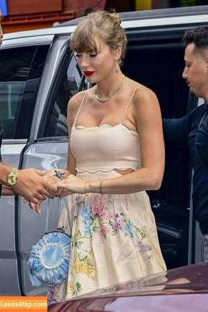 Taylor Swift photo #5899