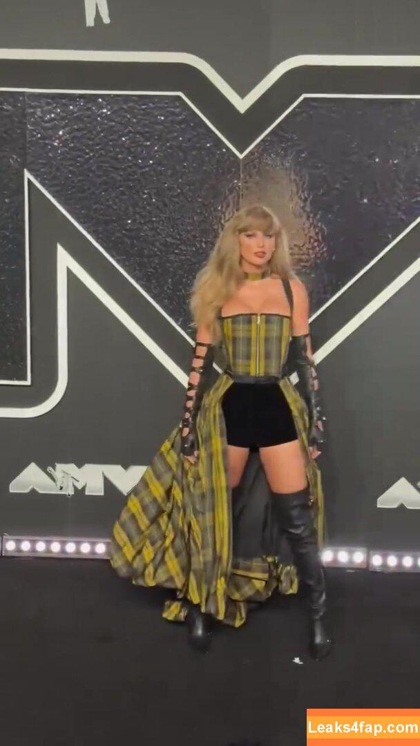 Taylor Swift / TaylorSwift / biancasotelo14 / shawtiee / taylorswift13 leaked photo photo #6010