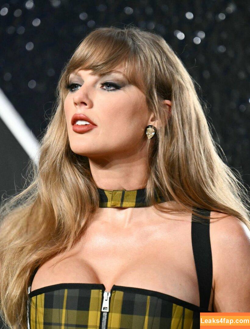Taylor Swift / TaylorSwift / biancasotelo14 / shawtiee / taylorswift13 leaked photo photo #6023