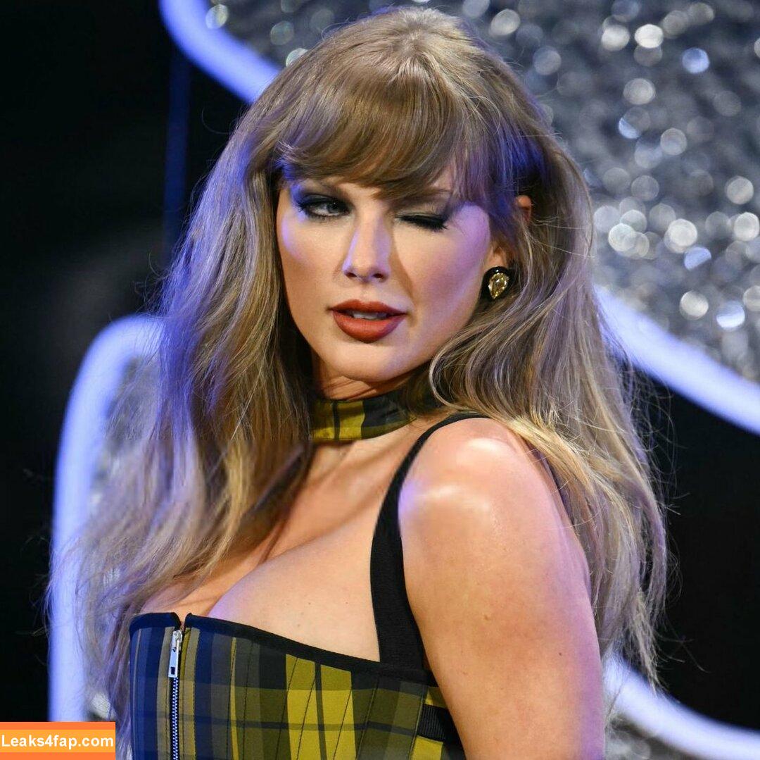 Taylor Swift / TaylorSwift / biancasotelo14 / shawtiee / taylorswift13 leaked photo photo #6025