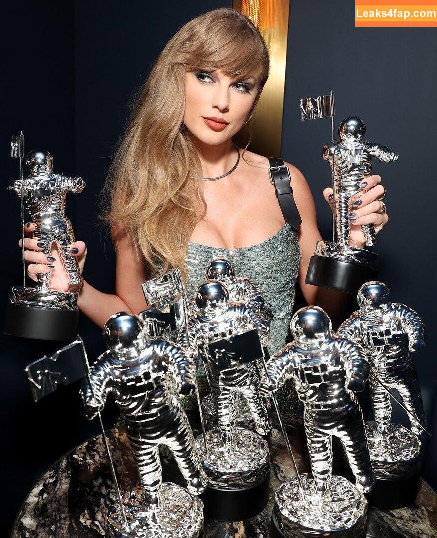 Taylor Swift / TaylorSwift / biancasotelo14 / shawtiee / taylorswift13 leaked photo photo #6044