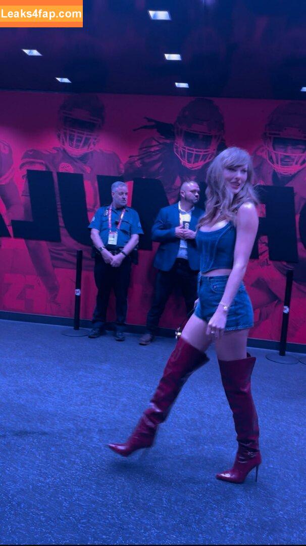 Taylor Swift / shawtiee / taylorswift / taylorswift13 leaked photo photo #7069