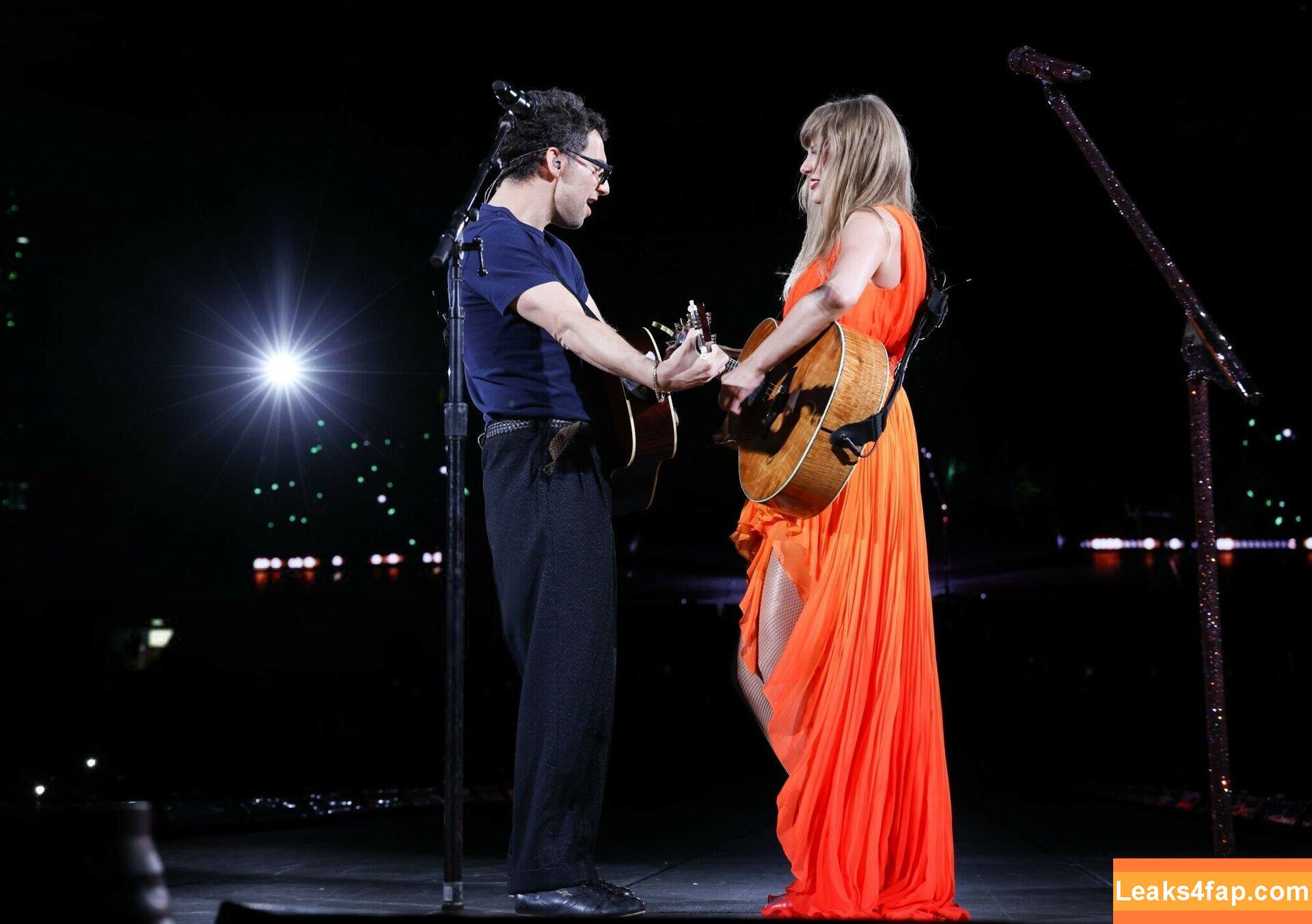 Taylor Swift / biancasotelo14 / shawtiee / taylorswift / taylorswift13 слитое фото фото #7302