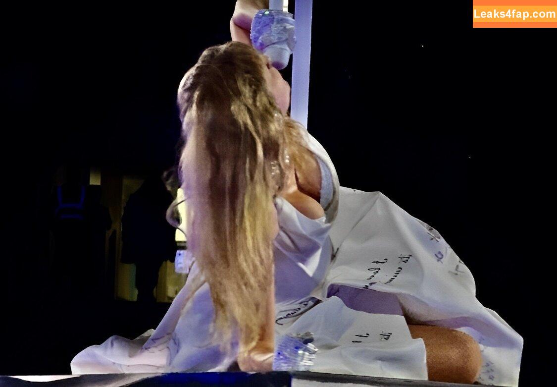 Taylor Swift / biancasotelo14 / shawtiee / taylorswift / taylorswift13 слитое фото фото #7376