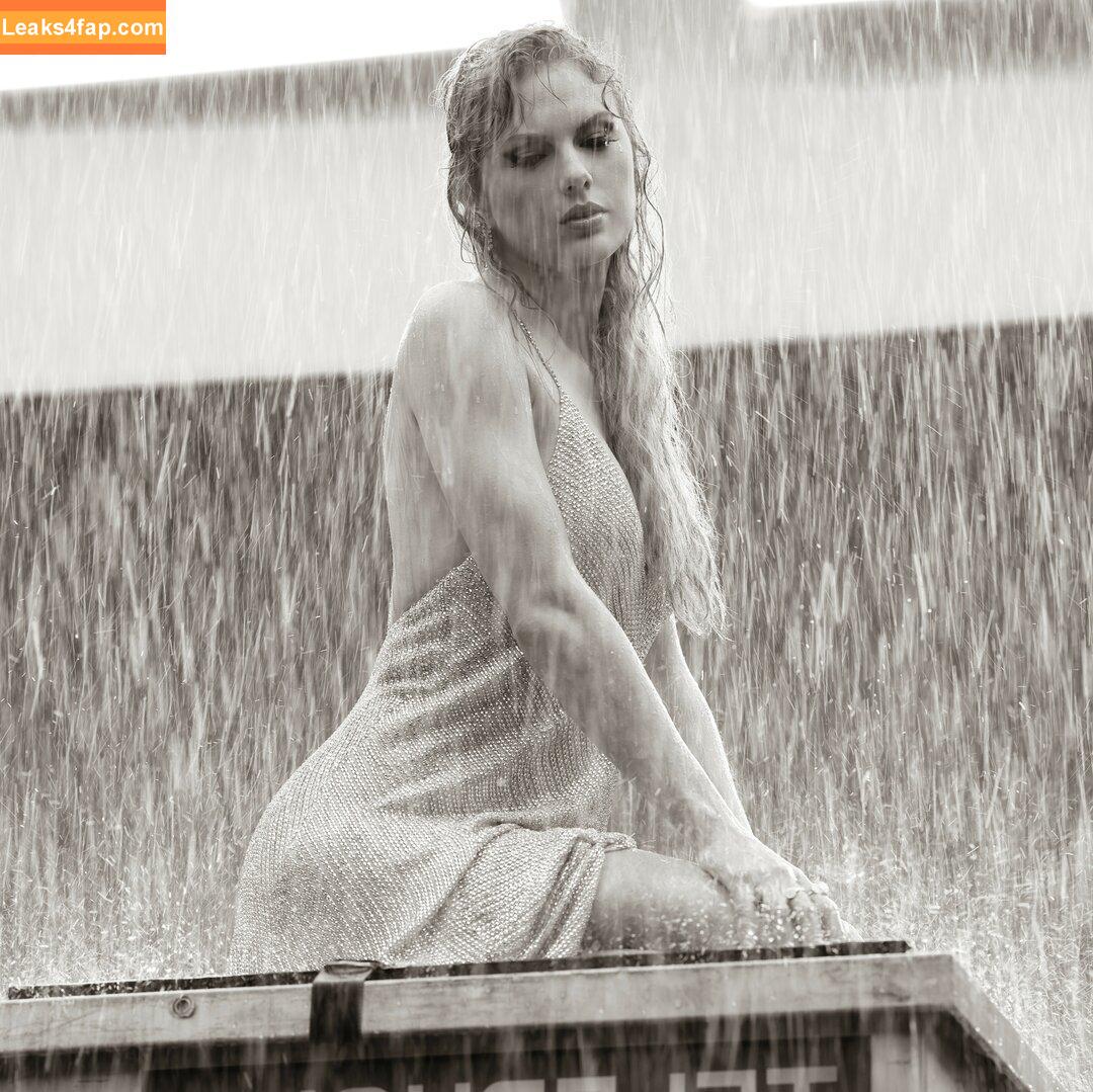 Taylor Swift / biancasotelo14 / shawtiee / taylorswift / taylorswift13 leaked photo photo #7515