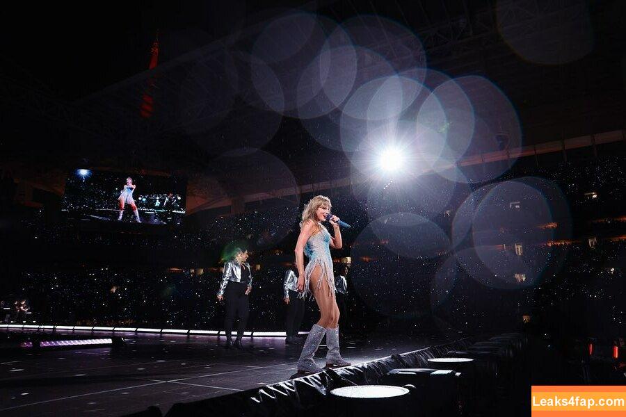 Taylor Swift / shawtiee / taylorswift / taylorswift13 leaked photo photo #7856